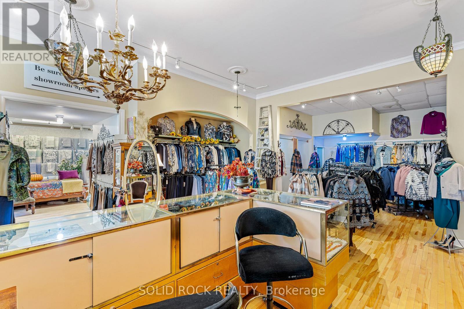 117 St Lawrence Street, Merrickville-Wolford, Ontario  K0G 1N0 - Photo 33 - X12477201