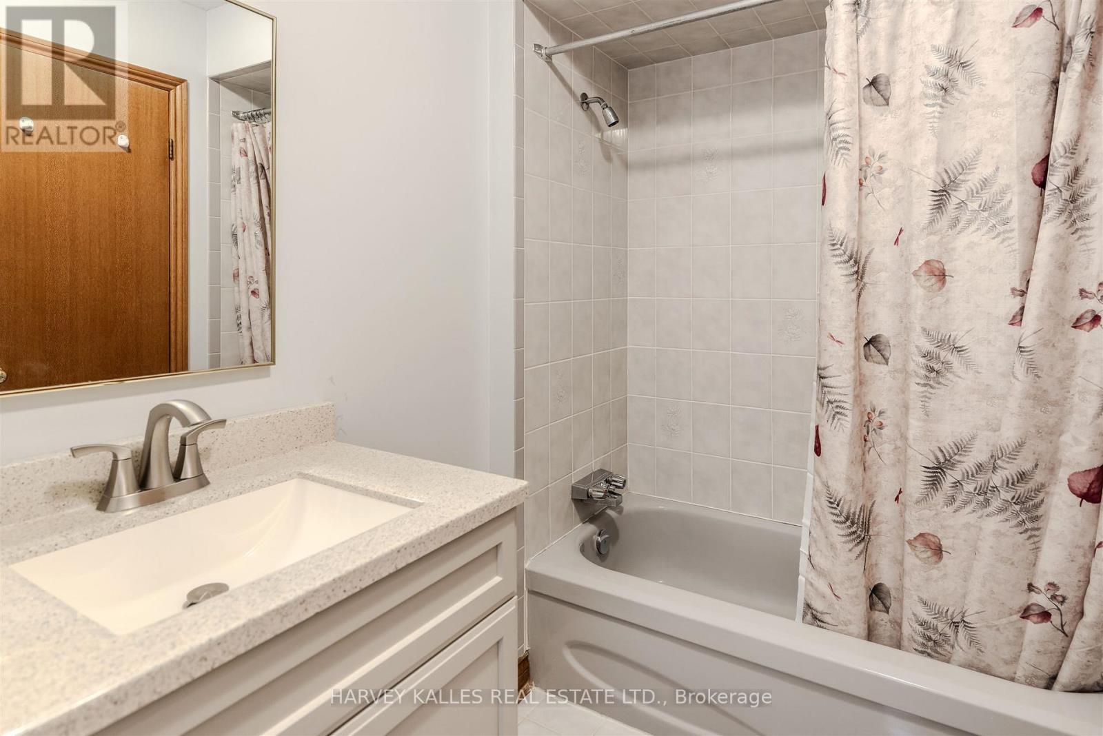 113 Cabaletta Crescent, Vaughan, Ontario  L4L 6L1 - Photo 21 - N12555904