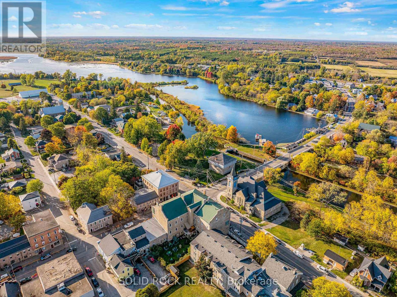 117 St Lawrence Street, Merrickville-Wolford, Ontario  K0G 1N0 - Photo 4 - X12477201