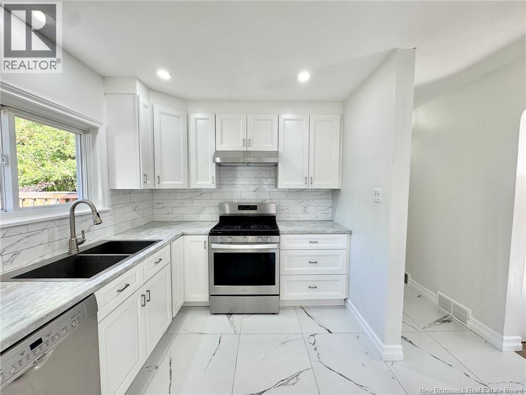 68 Coronation Drive, Moncton, New Brunswick  E1E 2X4 - Photo 14 - NB132482