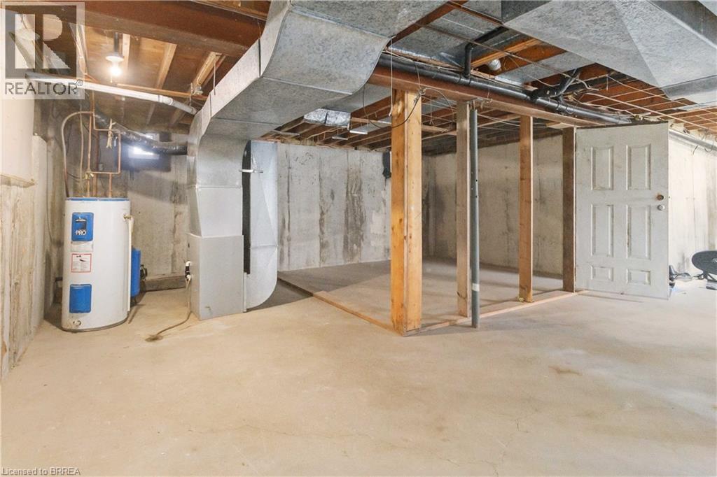 8 War Road, Brantford, Ontario  N3T 5L6 - Photo 45 - 40788048