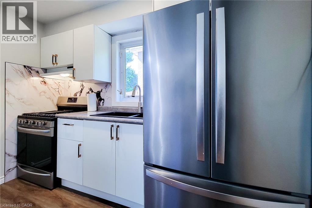 4532 Garden Gate Terrace, Beamsville, Ontario  L0R 1B9 - Photo 18 - 40799773