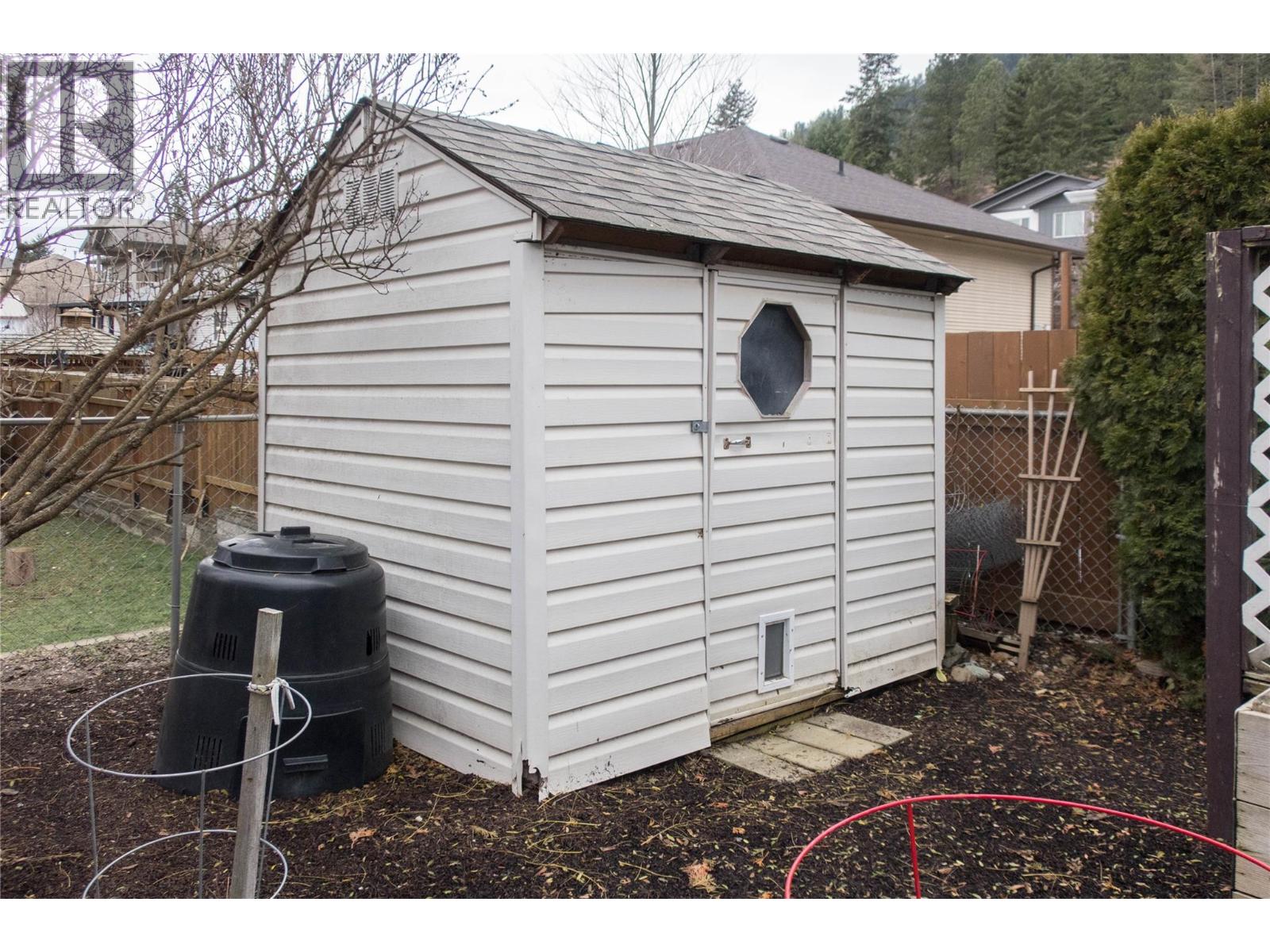 2094 Saddleview Avenue, Lumby, British Columbia  V0E 2G0 - Photo 36 - 10371304