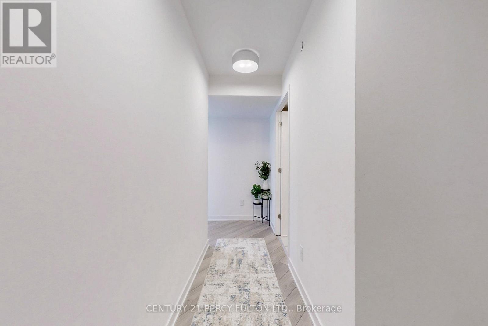 1305 - 8 Tippett Road, Toronto, Ontario  M3H 0E7 - Photo 5 - C12716086