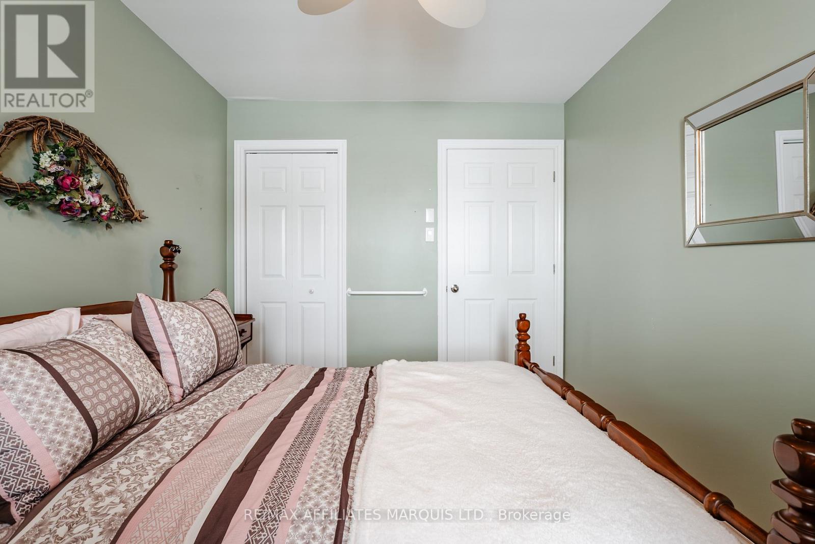 20322 Lochiel Street W, North Glengarry, Ontario K0C 1A0 - Photo 14 - X12716092