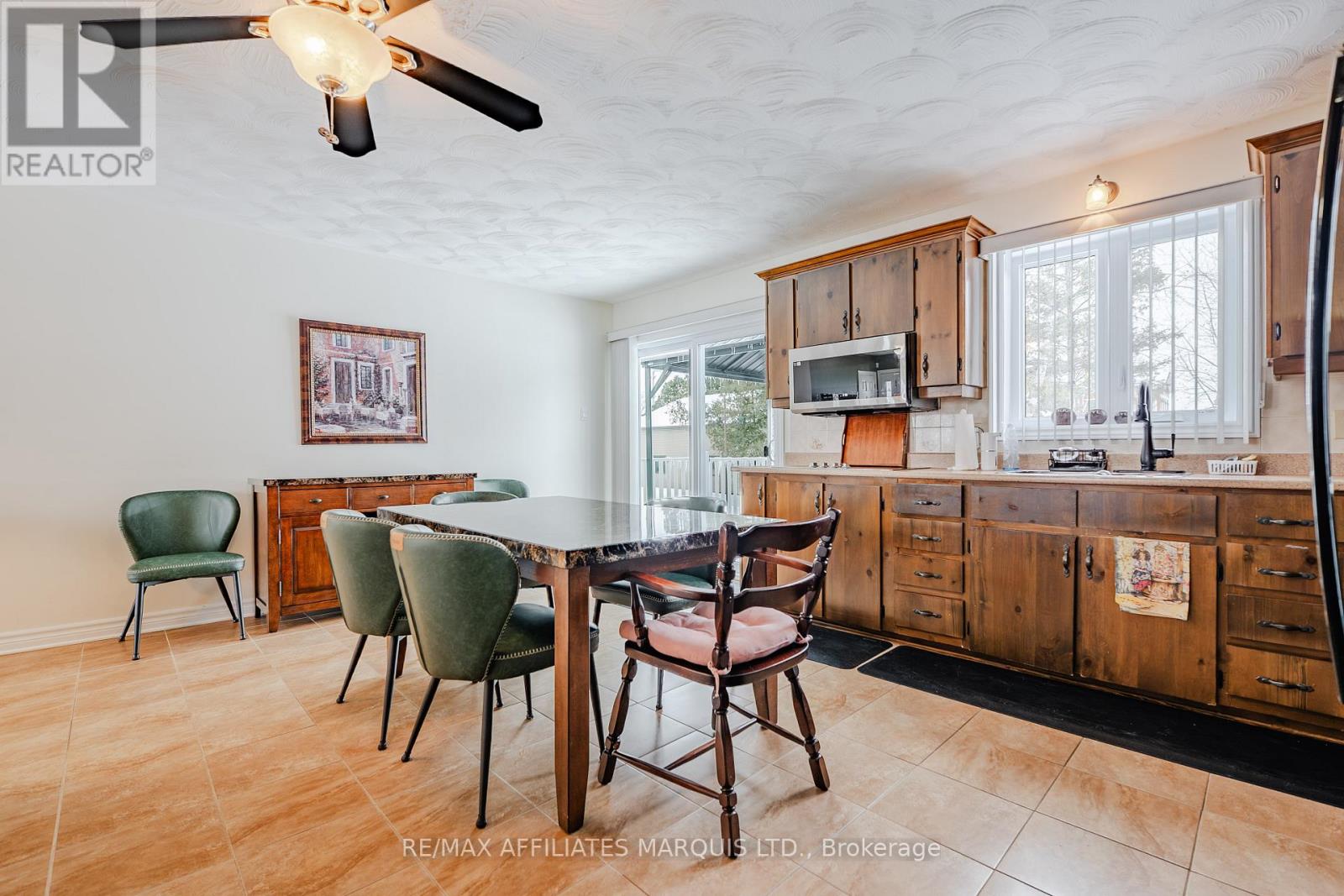 20322 Lochiel Street W, North Glengarry, Ontario K0C 1A0 - Photo 19 - X12716092