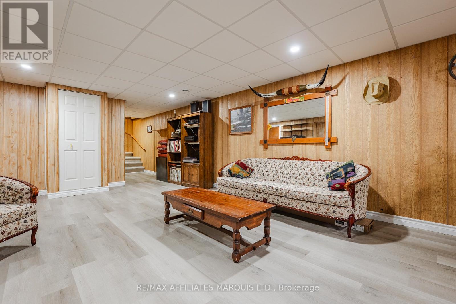 20322 Lochiel Street W, North Glengarry, Ontario K0C 1A0 - Photo 22 - X12716092