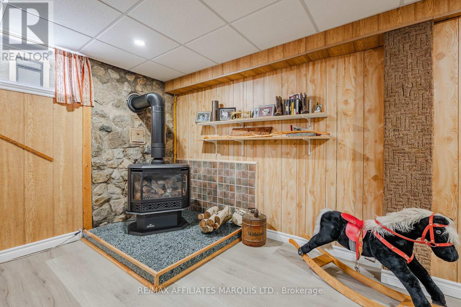 20322 Lochiel Street W, North Glengarry, Ontario K0C 1A0 - Photo 27 - X12716092