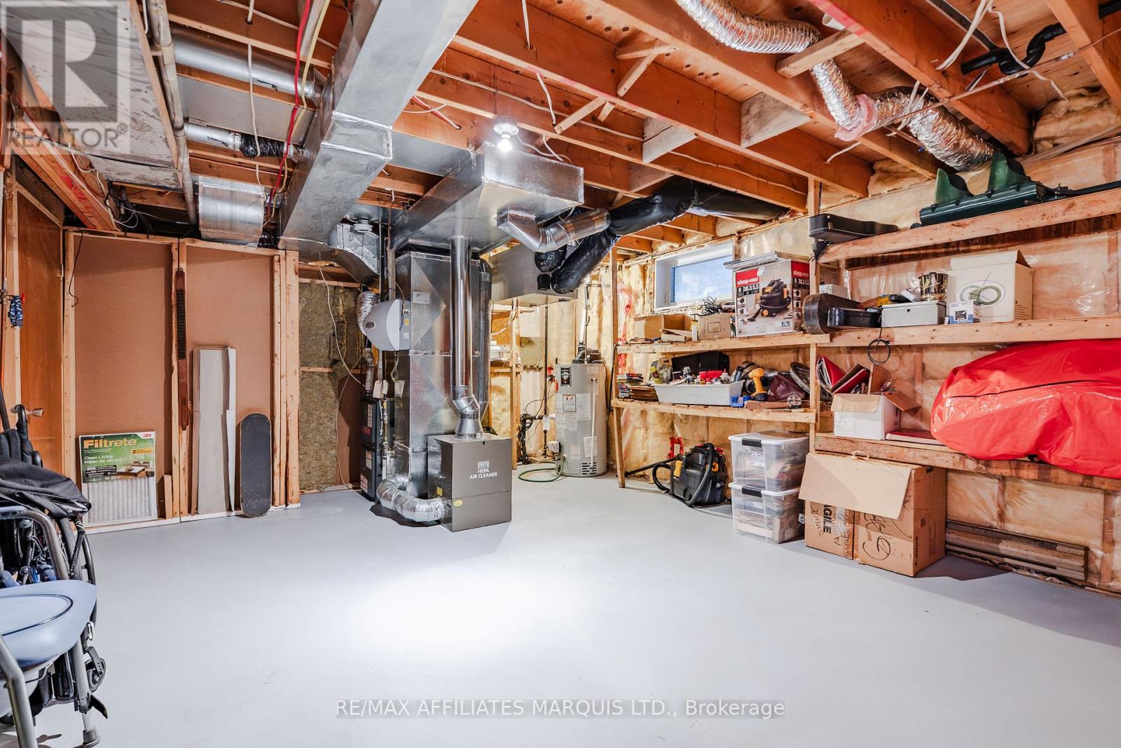 20322 Lochiel Street W, North Glengarry, Ontario K0C 1A0 - Photo 32 - X12716092