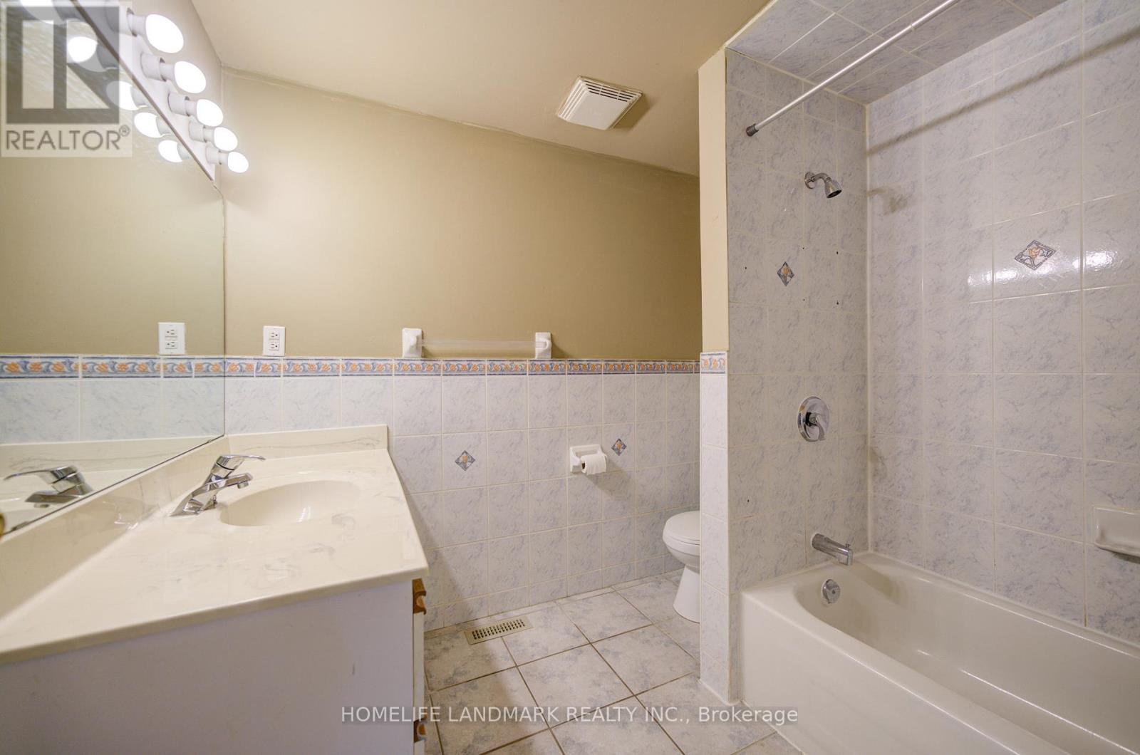 29 Moorehouse Drive, Toronto, Ontario  M1V 2E2 - Photo 23 - E12716066