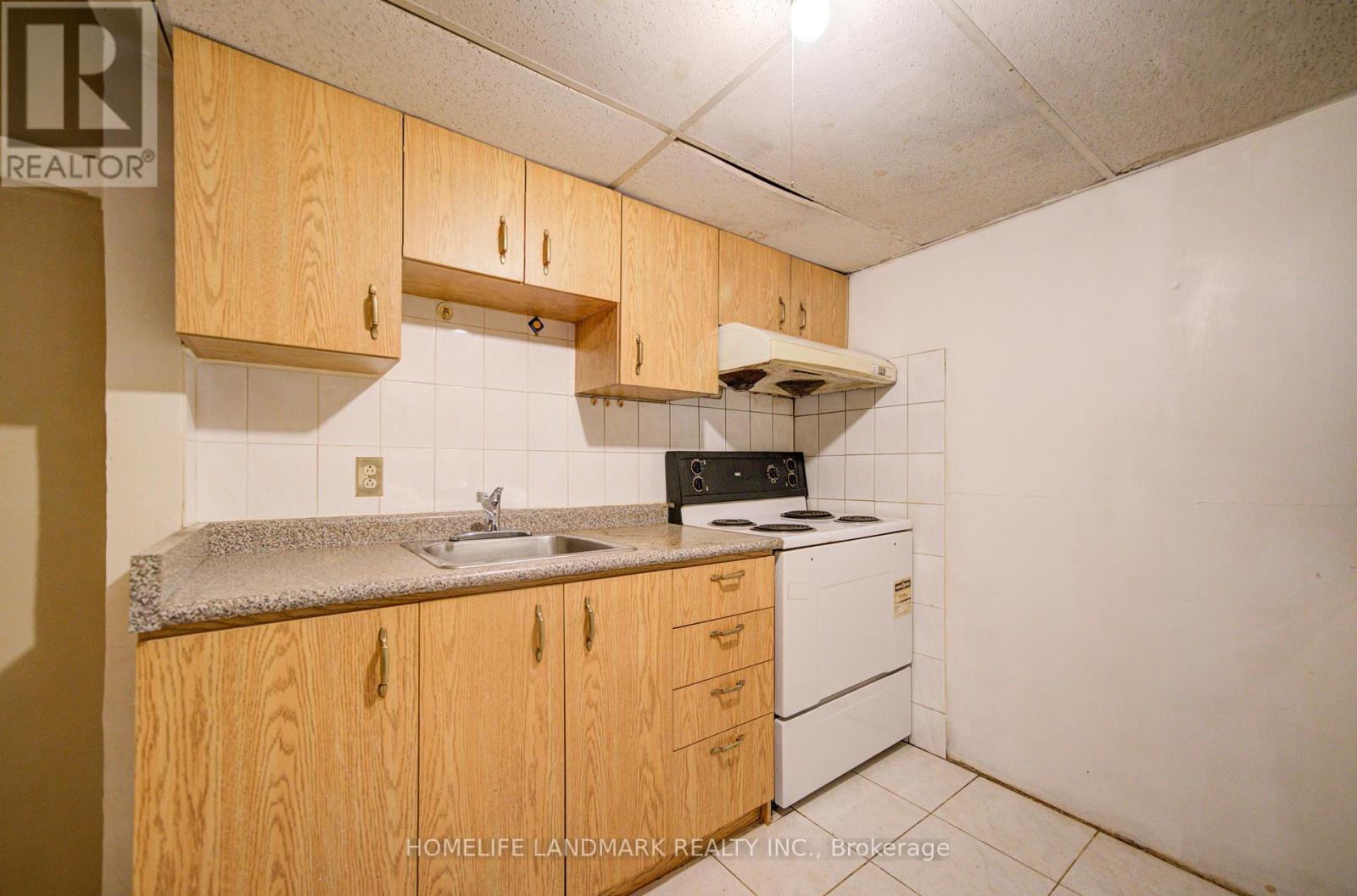 29 Moorehouse Drive, Toronto, Ontario  M1V 2E2 - Photo 36 - E12716066