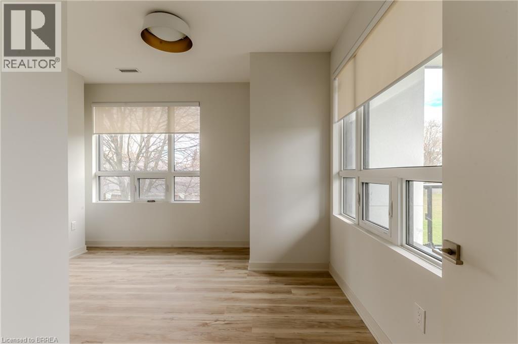152 North Park Street Unit# 201, Brantford, Ontario  N3R 4K5 - Photo 6 - 40792618