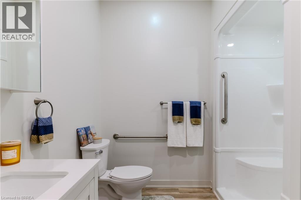 152 North Park Street Unit# 118, Brantford, Ontario  N3R 4K5 - Photo 12 - 40791071