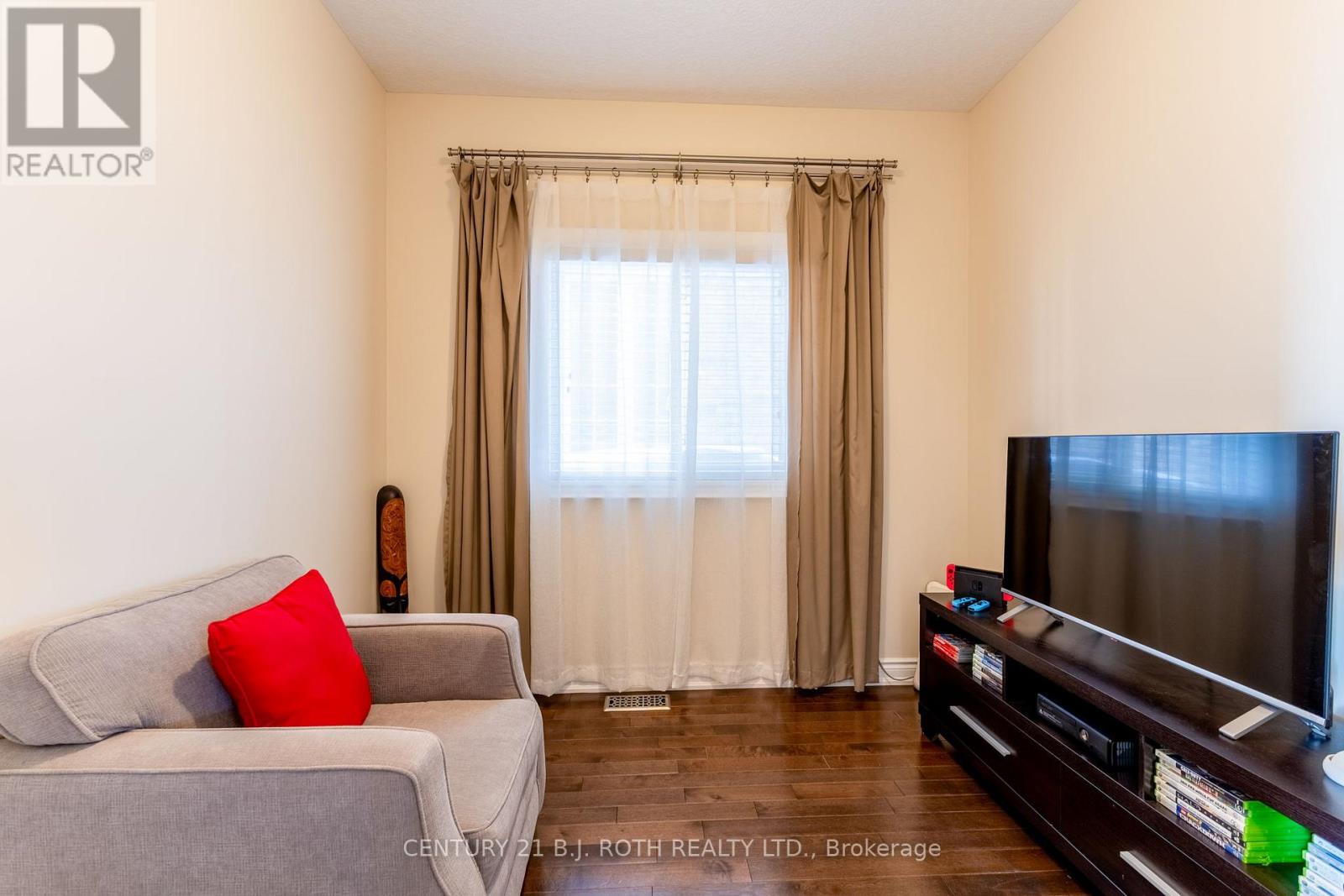 137 Jewel House Lane, Barrie, Ontario  L4N 6E1 - Photo 16 - S12716060