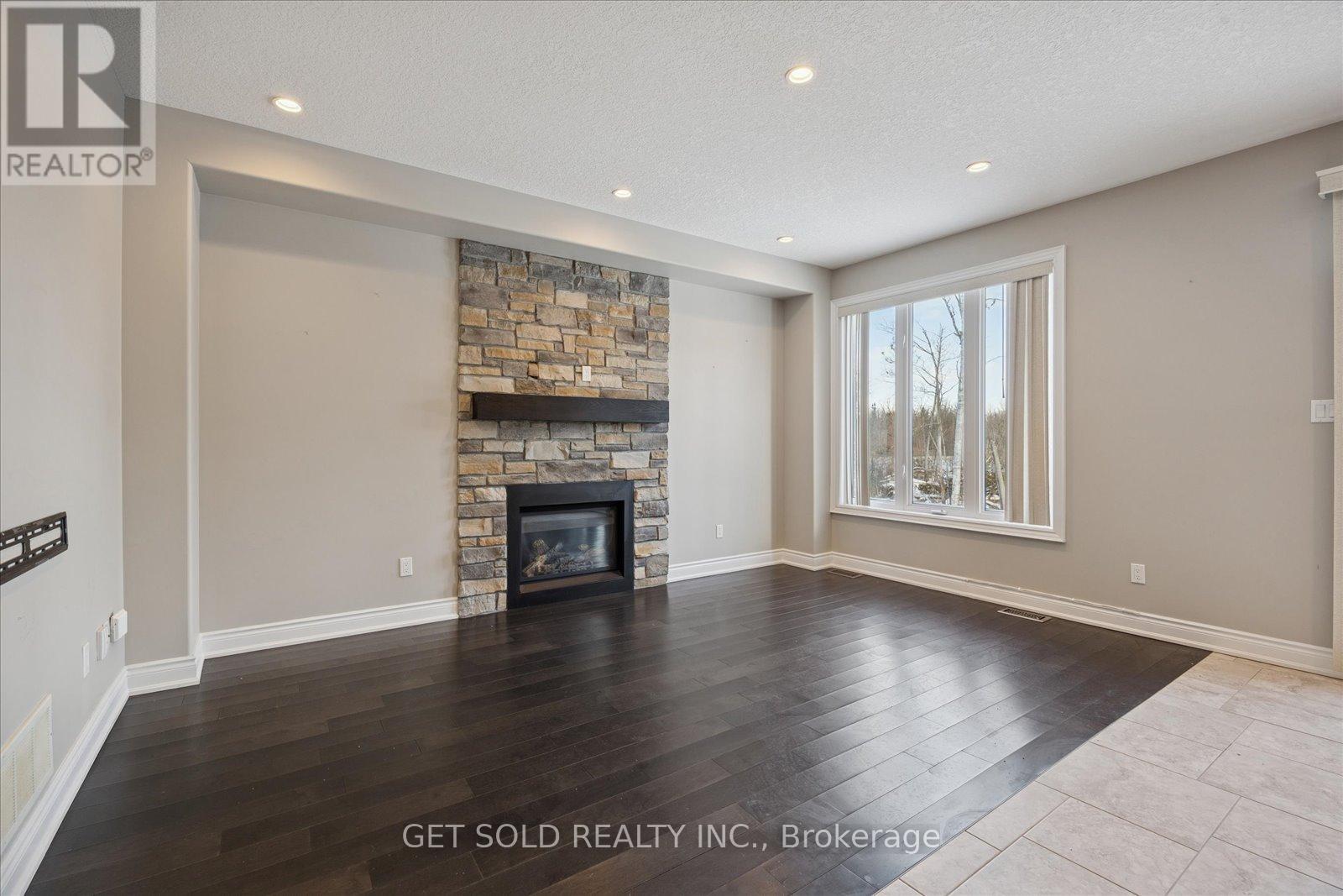 35 Marta Crescent, Barrie, Ontario  L4N 3N6 - Photo 16 - S12716134