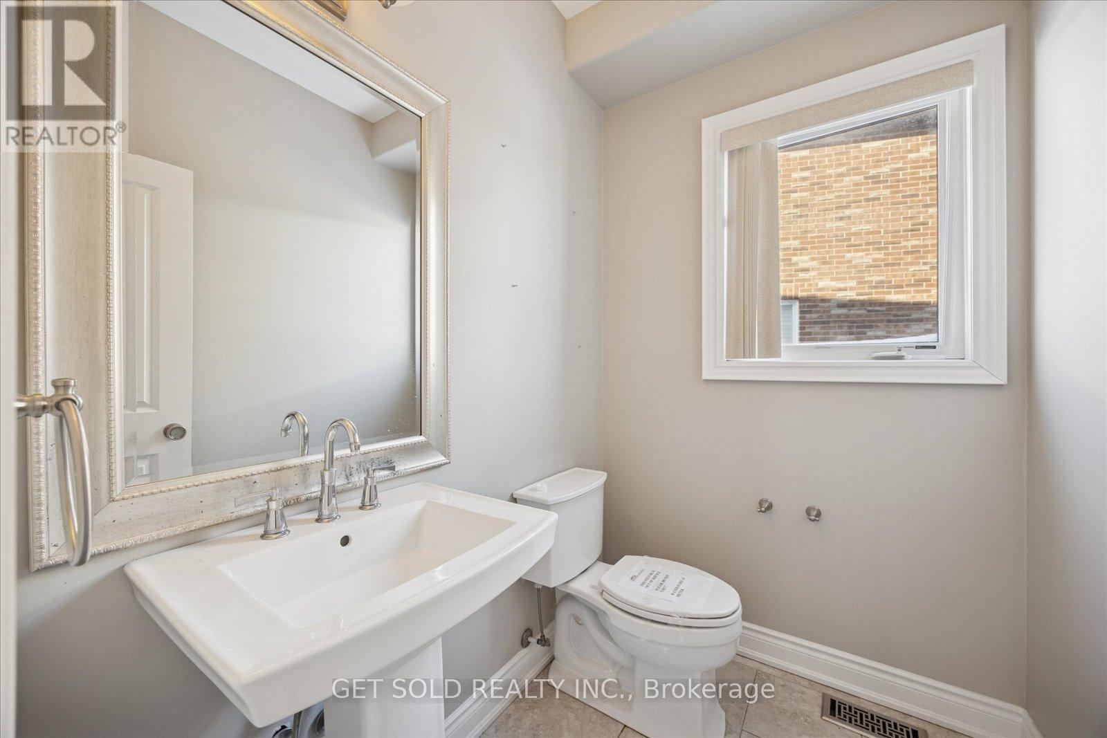 35 Marta Crescent, Barrie, Ontario  L4N 3N6 - Photo 18 - S12716134