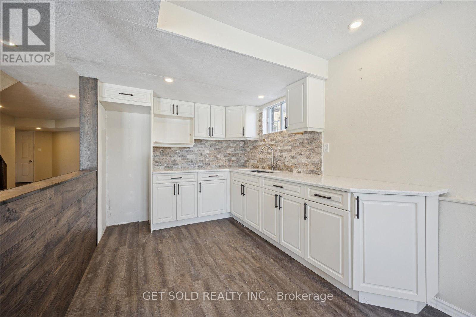 35 Marta Crescent, Barrie, Ontario  L4N 3N6 - Photo 42 - S12716134