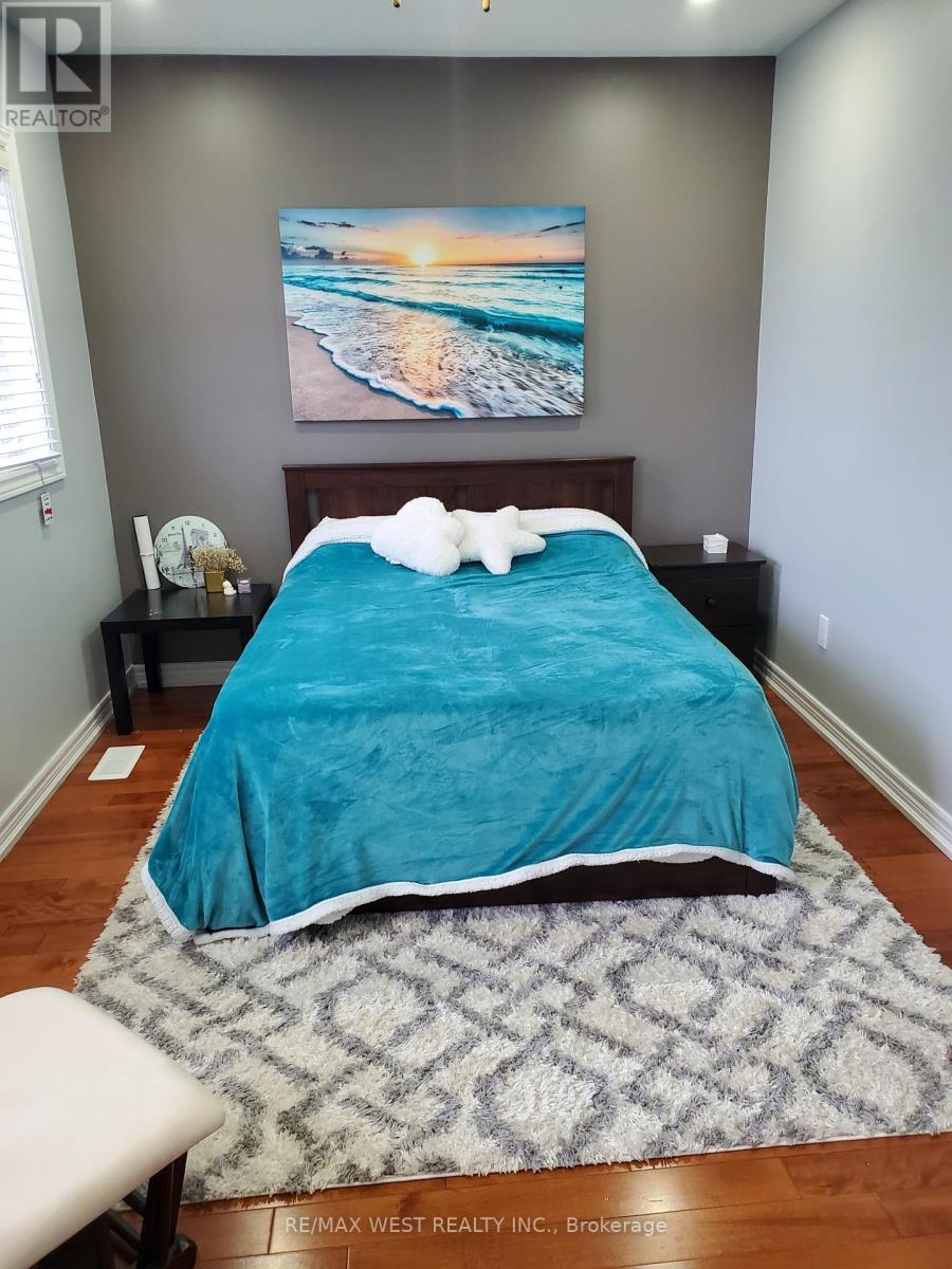 63 Village Lake Crescent, Brampton, Ontario  L6S 6K6 - Photo 26 - W12713482