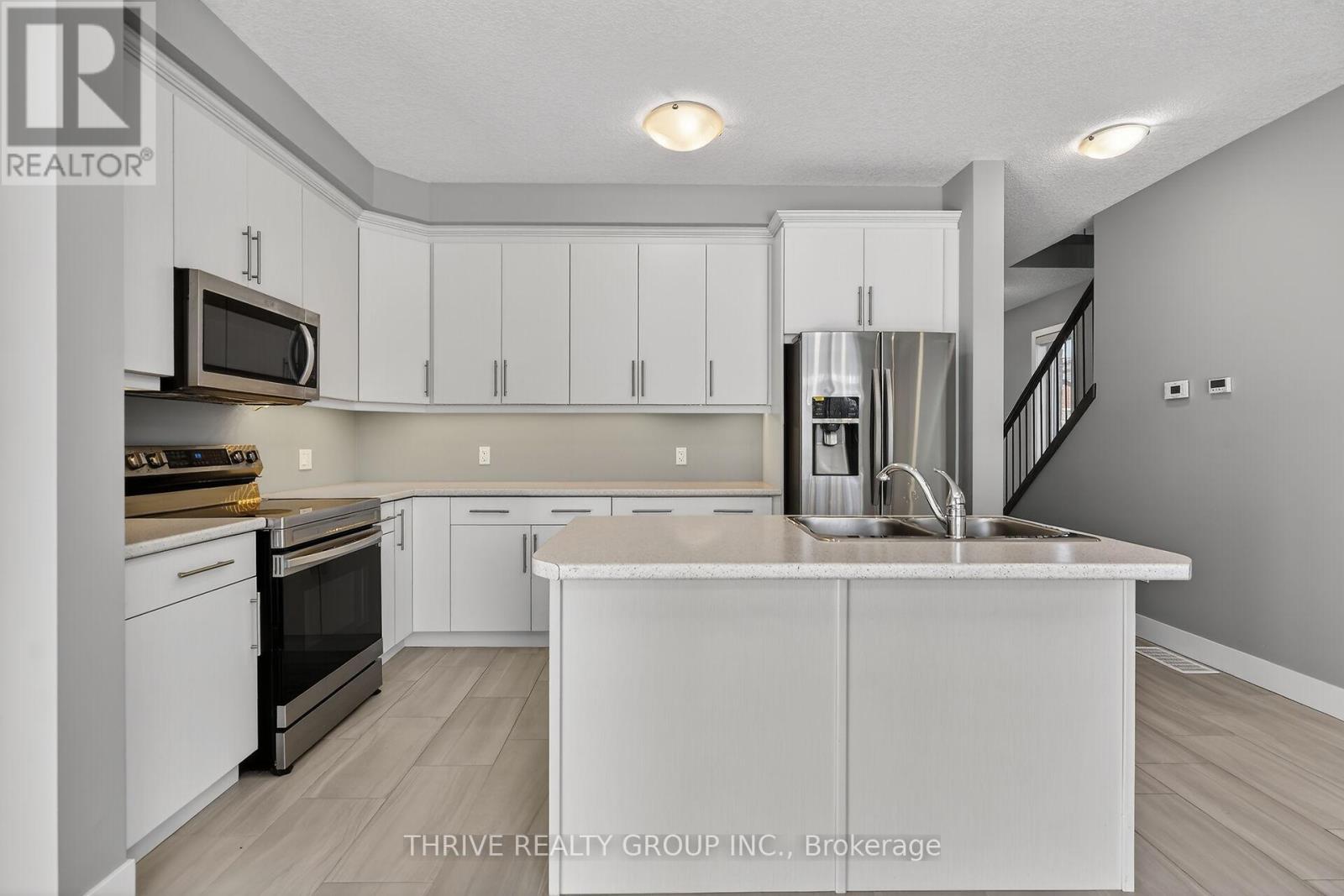 1998 Evans Boulevard, London South, Ontario  N6M 0J7 - Photo 8 - X12711018