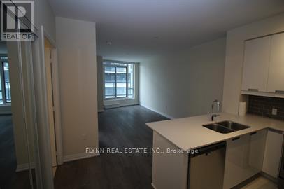 301 - 65 Watergarden Drive, Mississauga, Ontario  L5R 0G9 - Photo 7 - W12716082