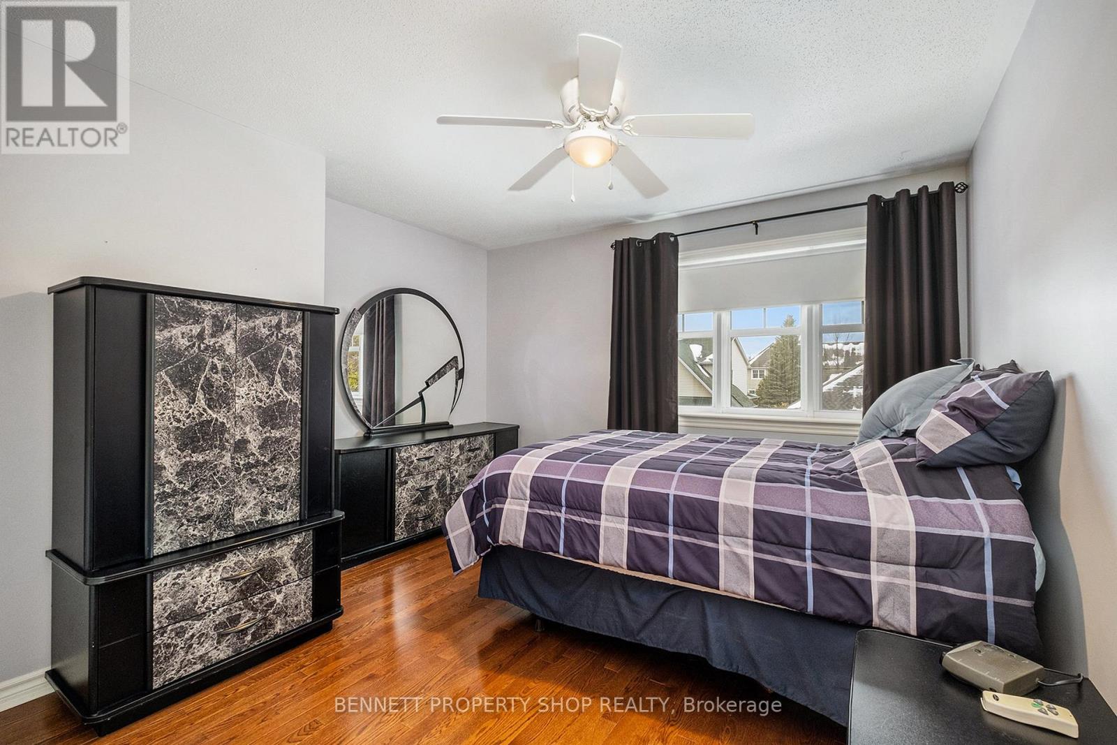 578 Devonwood Circle, Ottawa, Ontario  K1T 4E6 - Photo 28 - X12552242