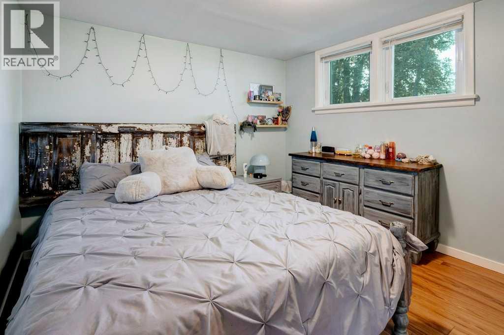 5223 3 Street W, Claresholm, Alberta  T0L 0T0 - Photo 22 - A2264489