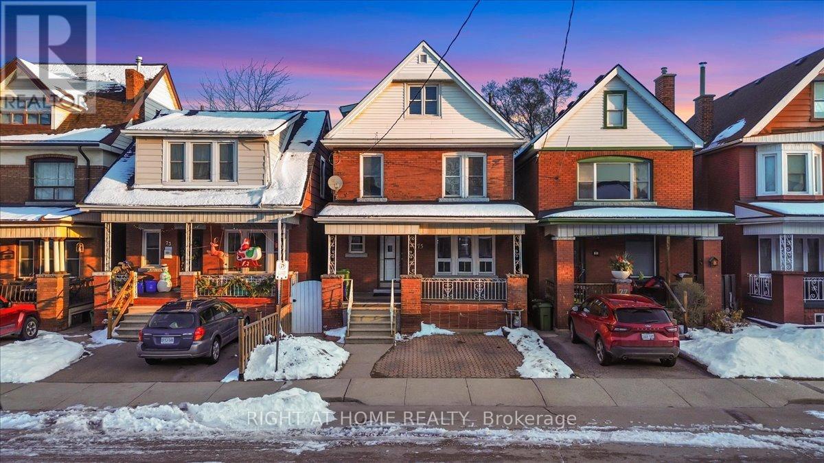 75 Somerset Avenue, Hamilton, Ontario  L8L 2L6 - Photo 35 - X12716094