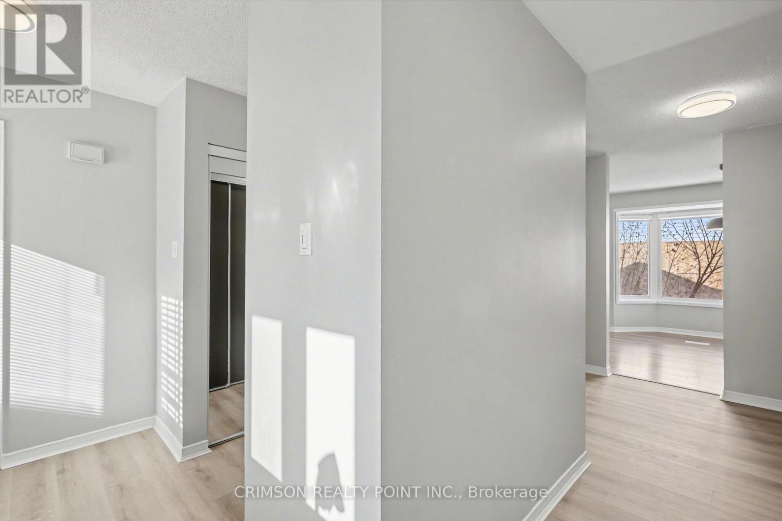 98 - 122 Bunting Road, St. Catharines, Ontario  L2P 3X7 - Photo 5 - X12716096