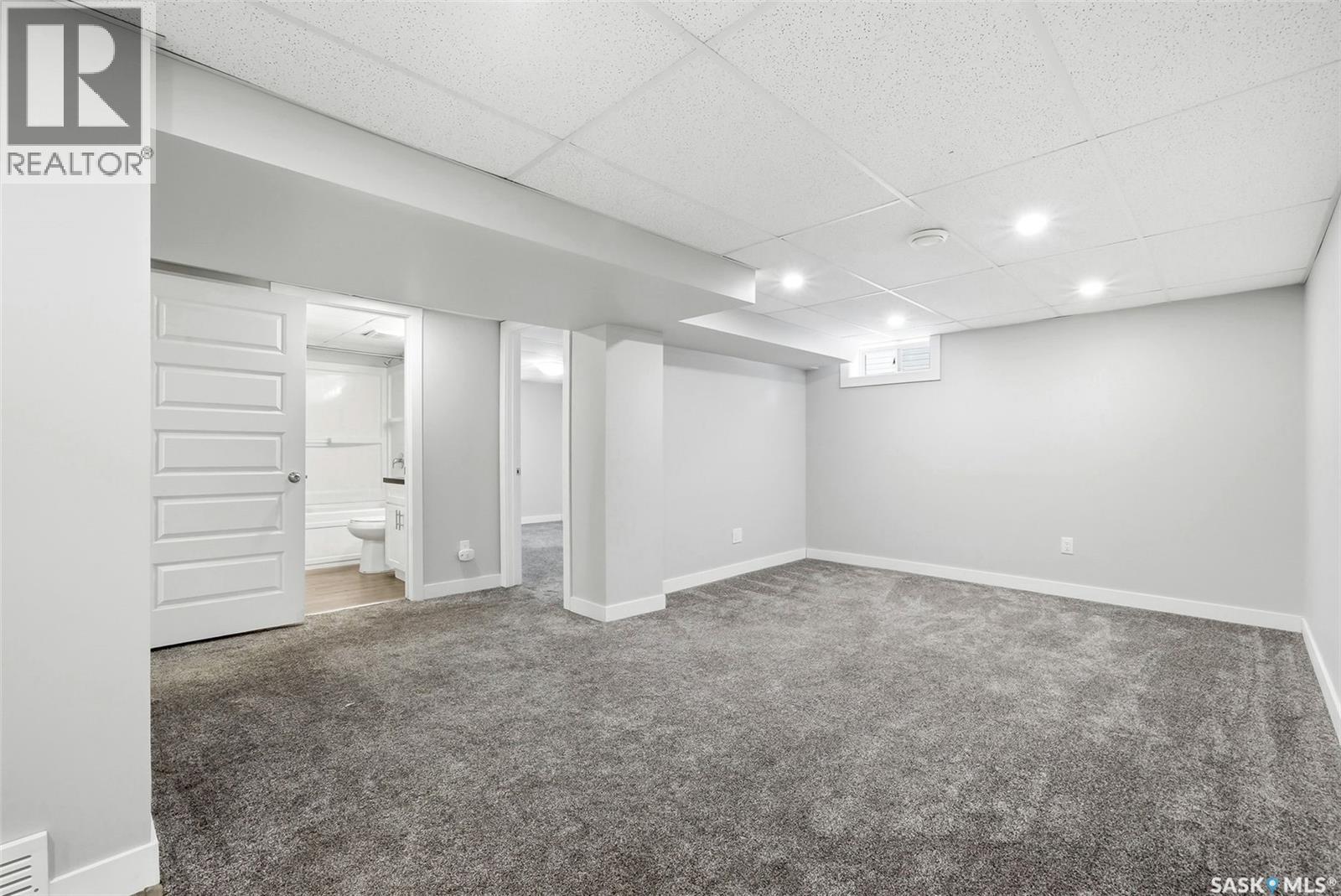 44 Falcon Bay, Regina, Saskatchewan  S4S 4L9 - Photo 17 - SK027137