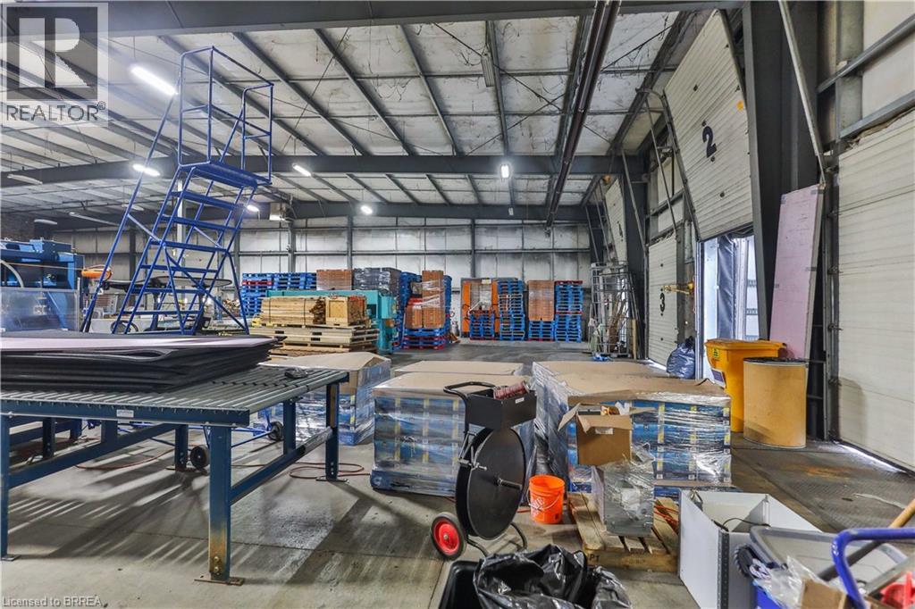 35 Sharp Road, Brantford, Ontario  N3T 5L8 - Photo 24 - 40797865