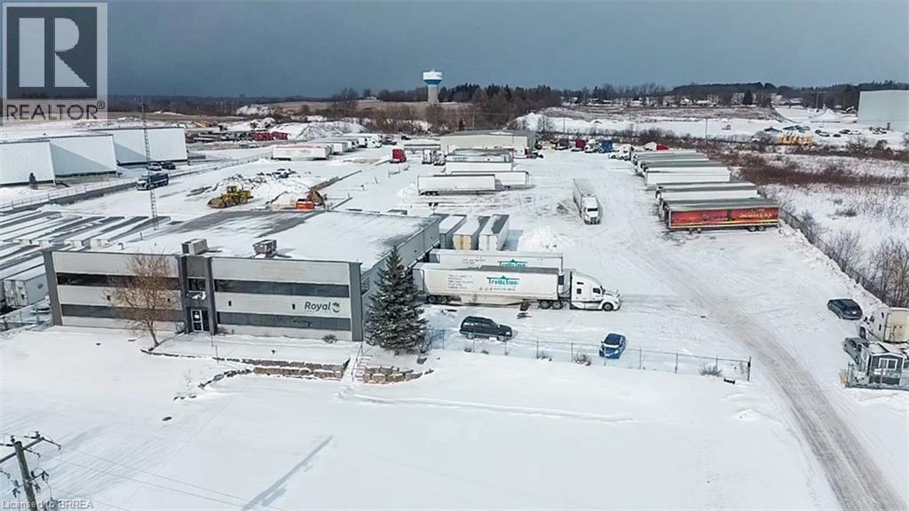 35 Sharp Road, Brantford, Ontario  N3T 5L8 - Photo 3 - 40797865