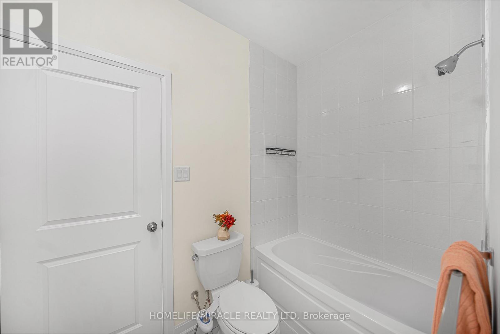 166 Country Club Drive, Loyalist, Ontario  K0H 1G0 - Photo 37 - X12715512