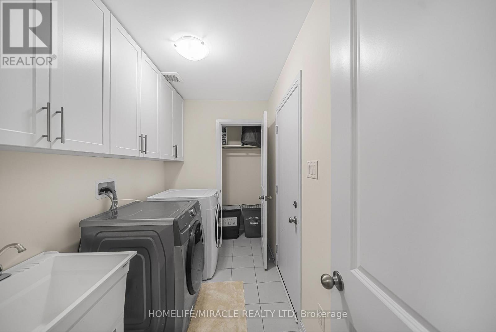 166 Country Club Drive, Loyalist, Ontario  K0H 1G0 - Photo 41 - X12715512