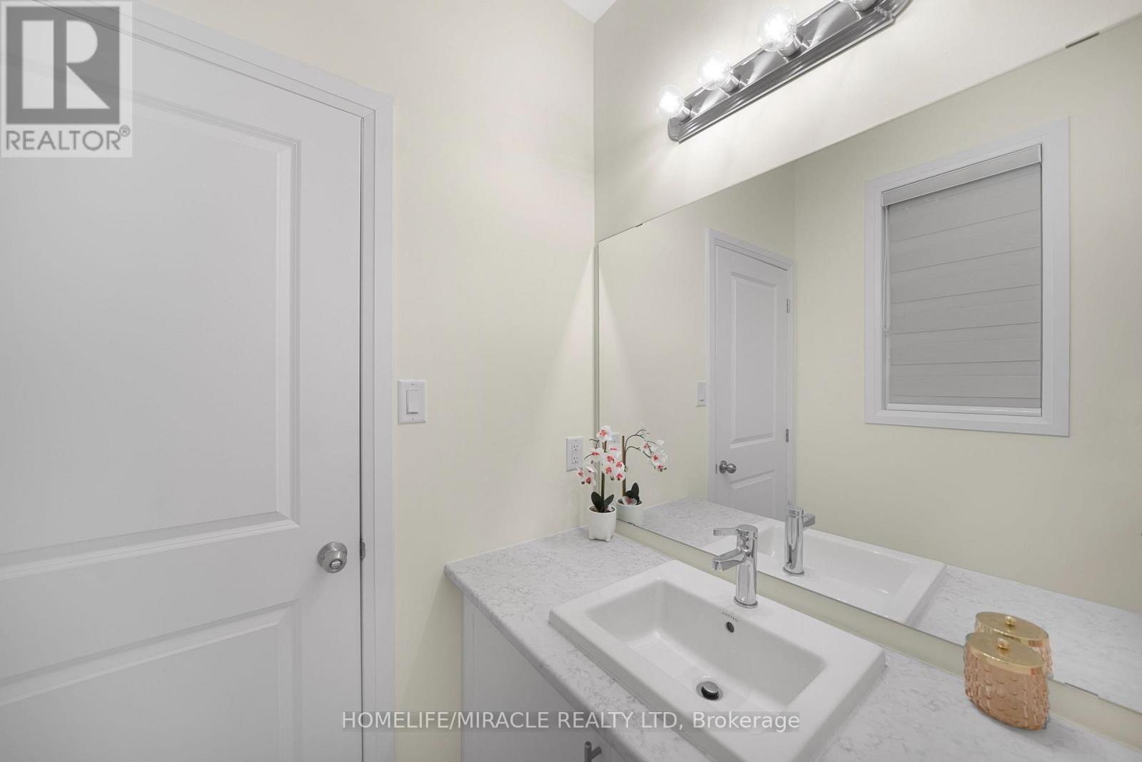 166 Country Club Drive, Loyalist, Ontario  K0H 1G0 - Photo 38 - X12715512