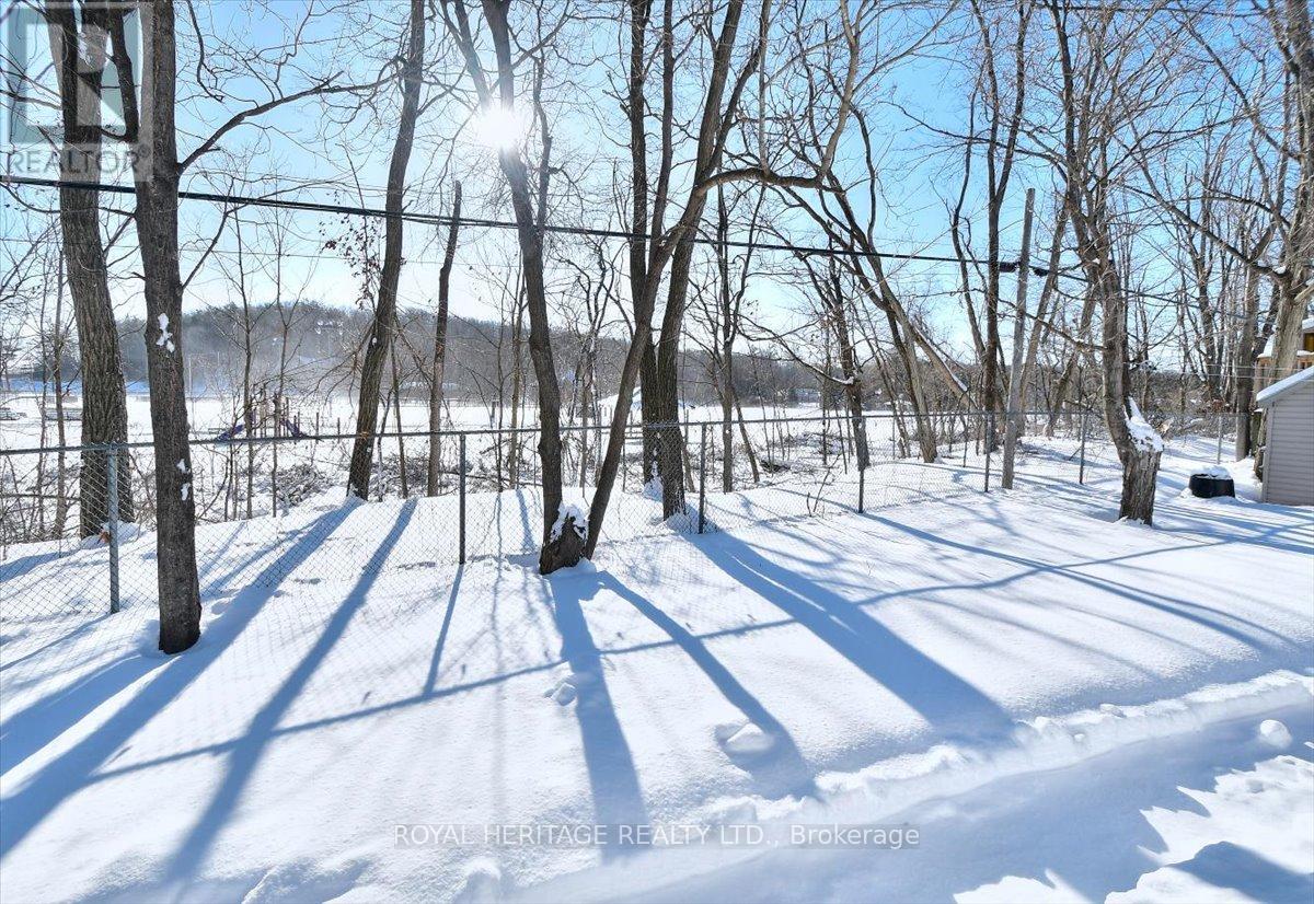 731 Peterborough Avenue, Selwyn, Ontario  K0L 1H0 - Photo 37 - X12715956