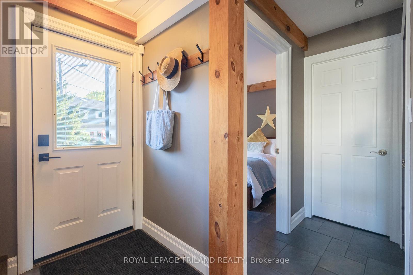 Photo 10 of 50 for 42 Lakeside Circle