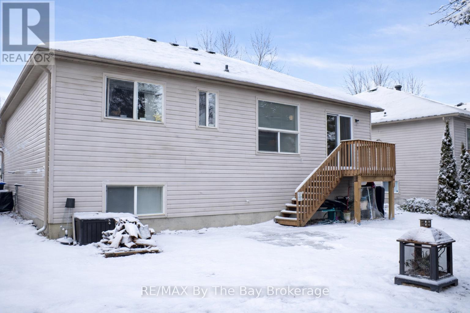 48 Rose Valley Way, Wasaga Beach, Ontario L9Z 3C4 - Photo 2 - S12716154