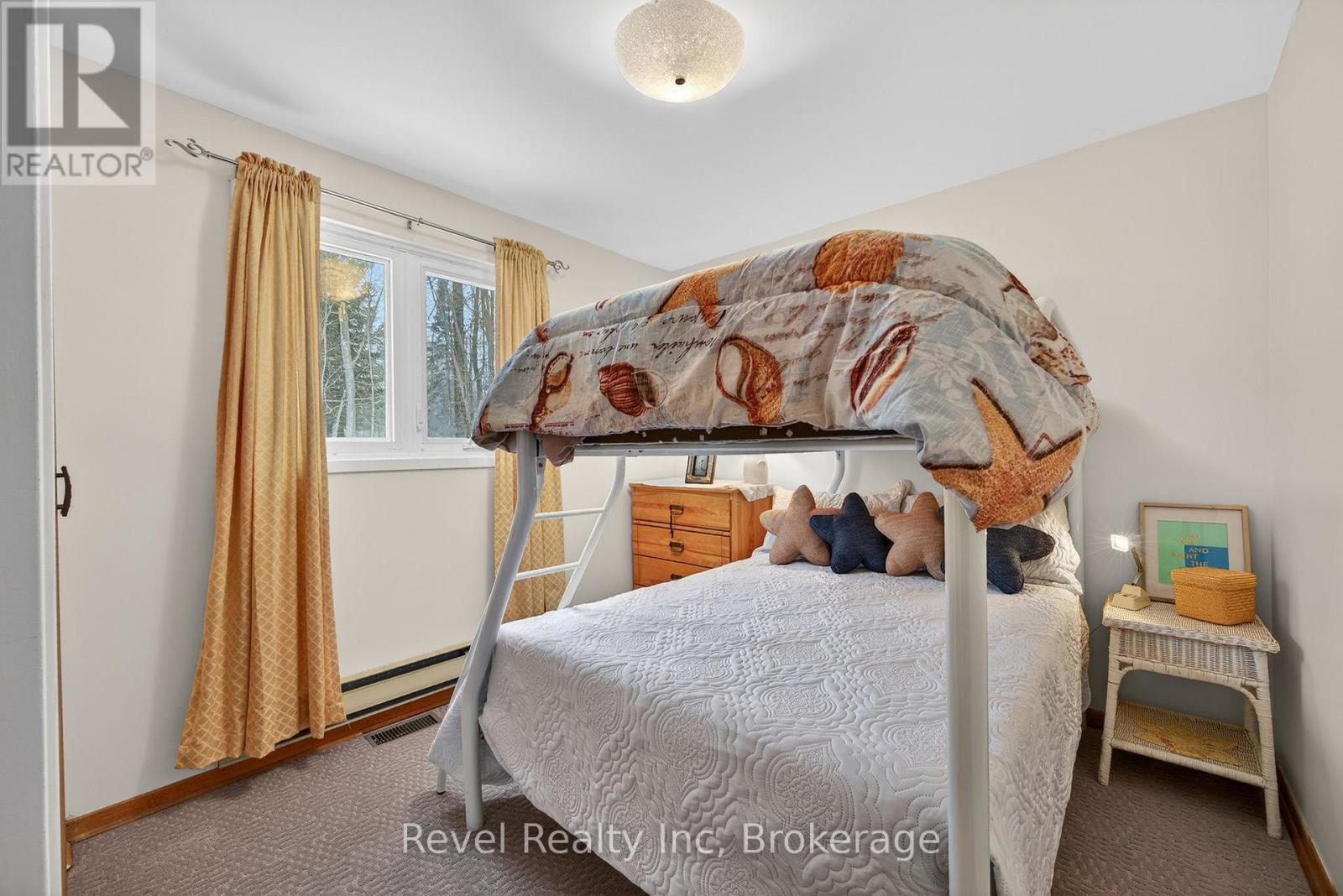 8 Manitou Crescent, Tiny, Ontario L9M 0C6 - Photo 11 - S12716196