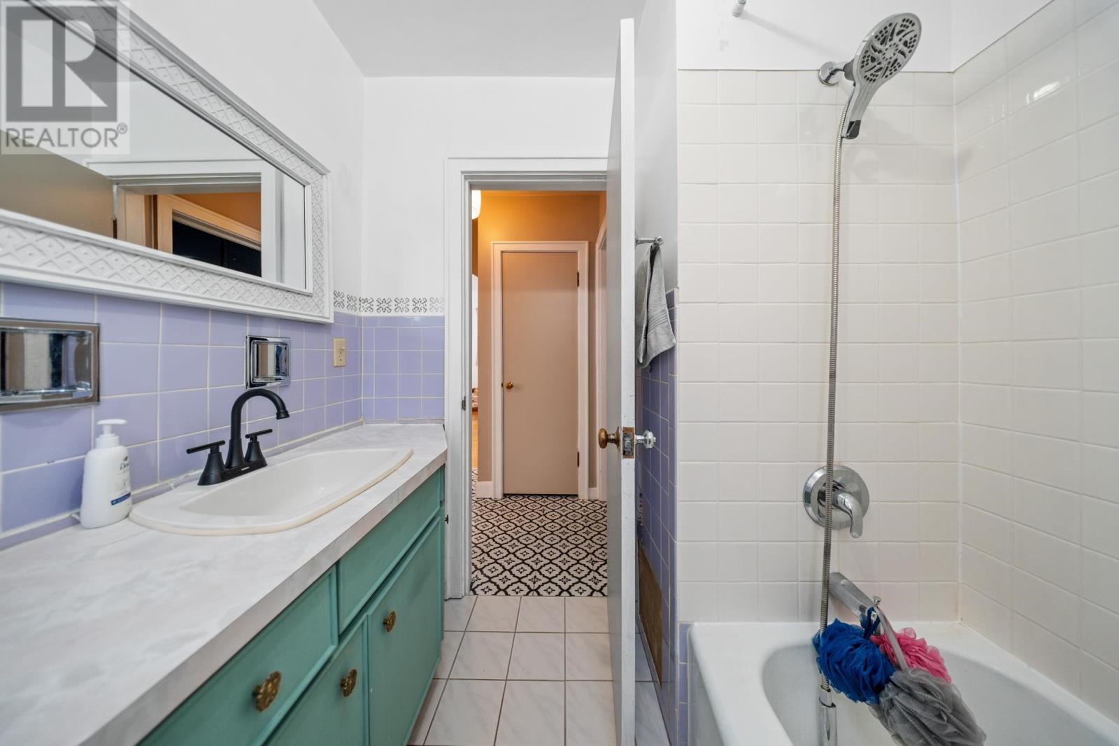 63 Riverview Ave, Sault Ste. Marie, Ontario P6A 3X8 - Photo 21 - SM260133