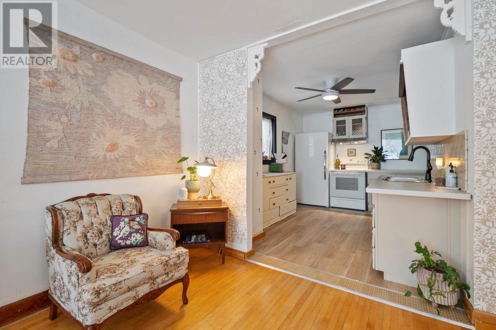 63 Riverview Ave, Sault Ste. Marie, Ontario P6A 3X8 - Photo 11 - SM260133