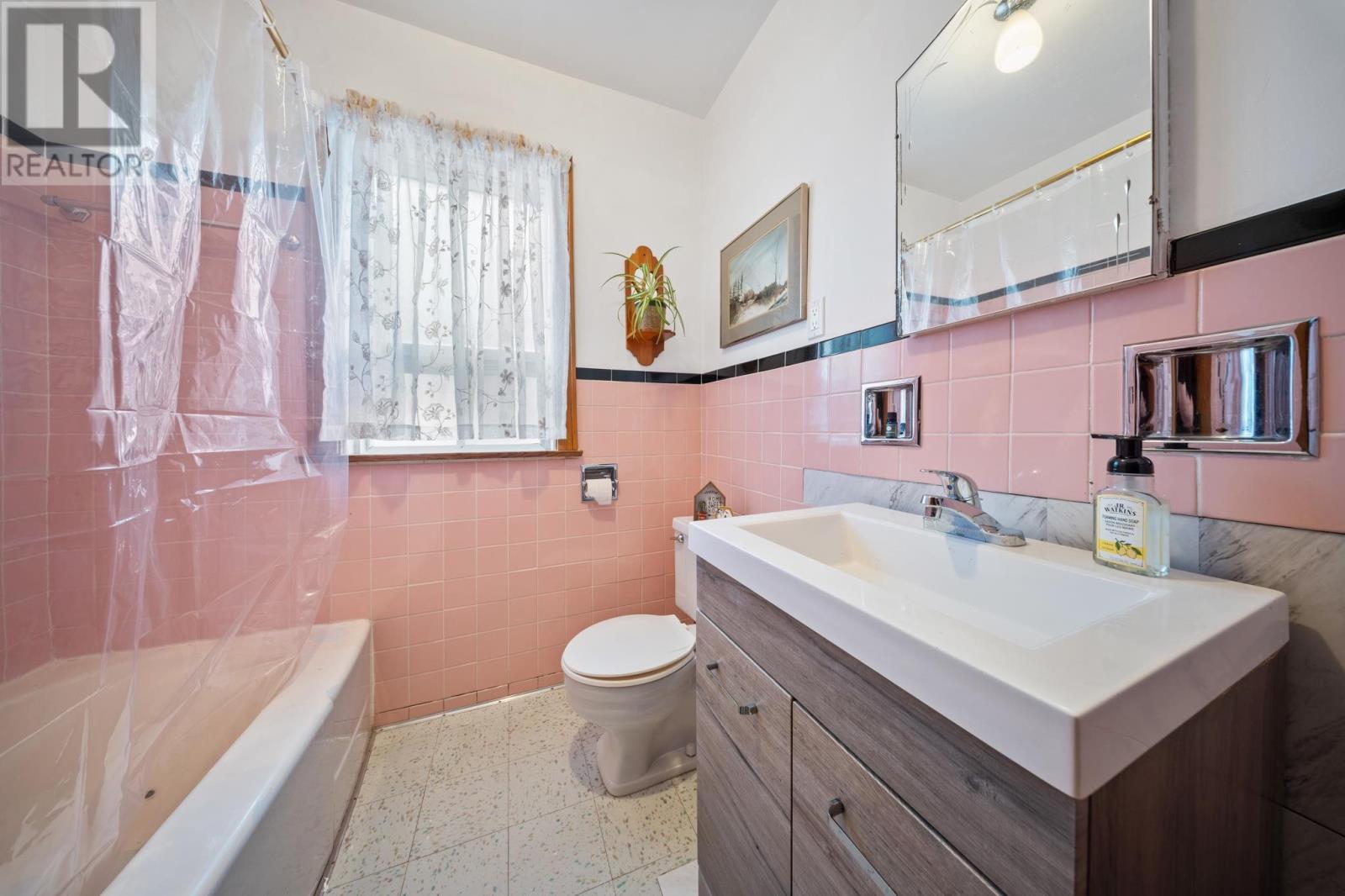 63 Riverview Ave, Sault Ste. Marie, Ontario P6A 3X8 - Photo 32 - SM260133