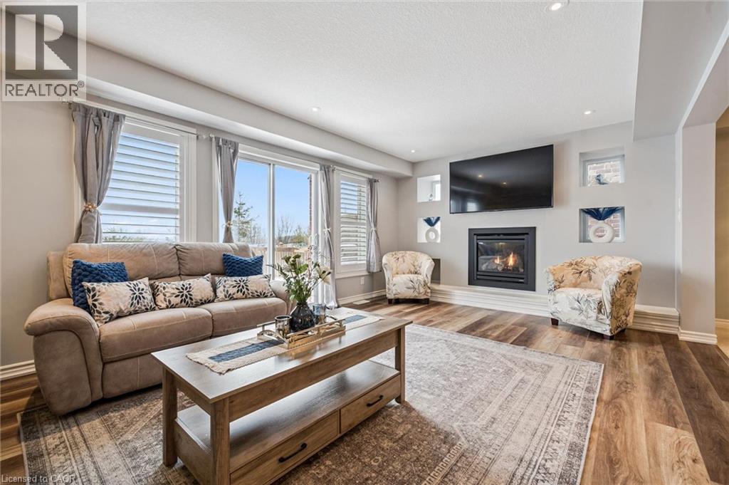 139 Couling Crescent, Guelph, Ontario  N1E 0K9 - Photo 11 - 40799992