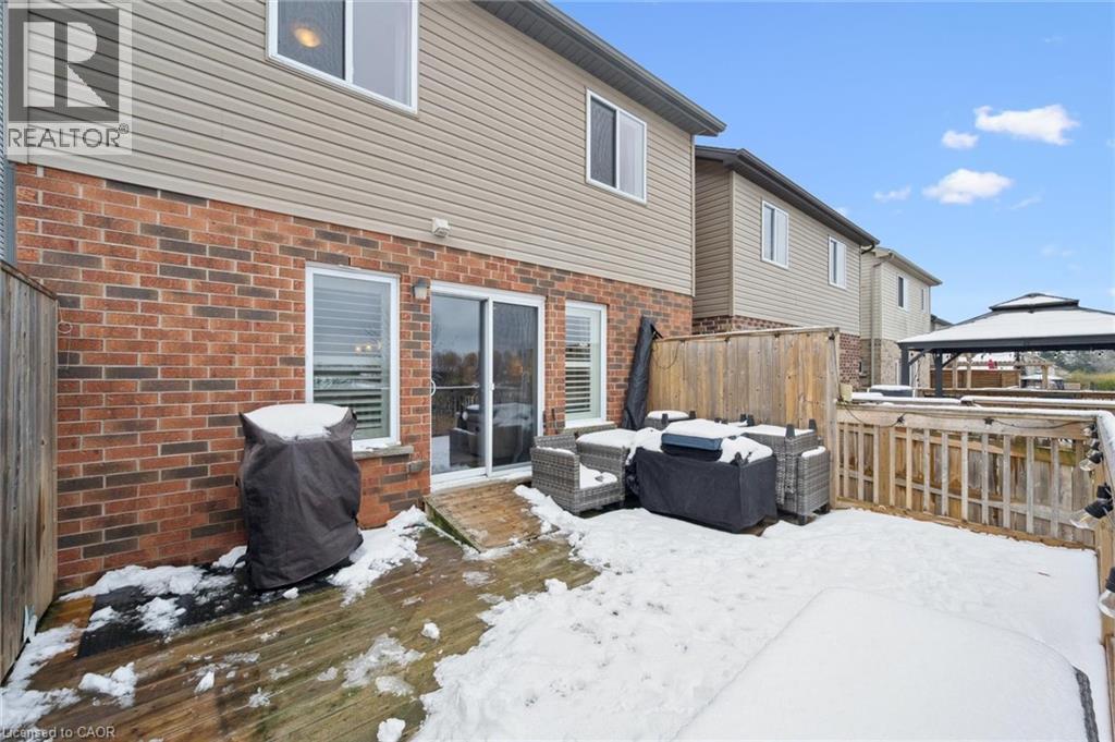 139 Couling Crescent, Guelph, Ontario  N1E 0K9 - Photo 36 - 40799992