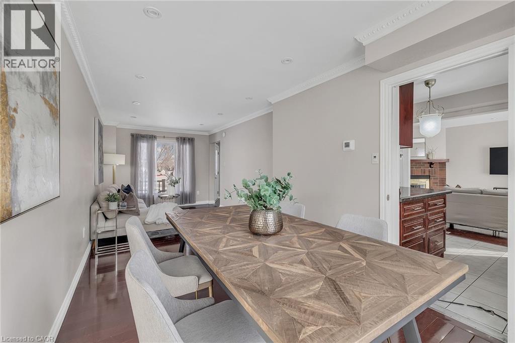 3390 Columbine Crescent, Mississauga, Ontario  L5N 6A9 - Photo 6 - 40799382