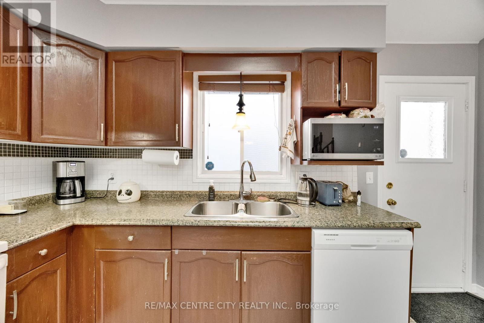 9 Gerald Crescent, London South, Ontario  N5Z 5A3 - Photo 14 - X12716160