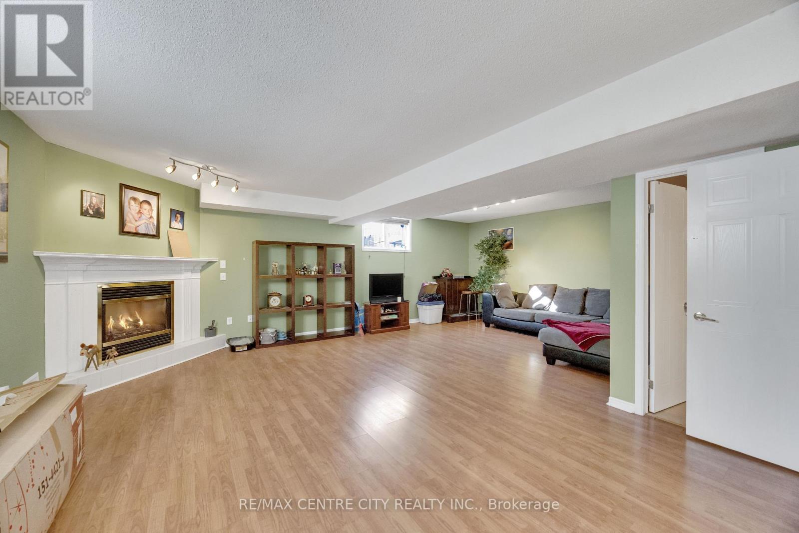 9 Gerald Crescent, London South, Ontario  N5Z 5A3 - Photo 32 - X12716160