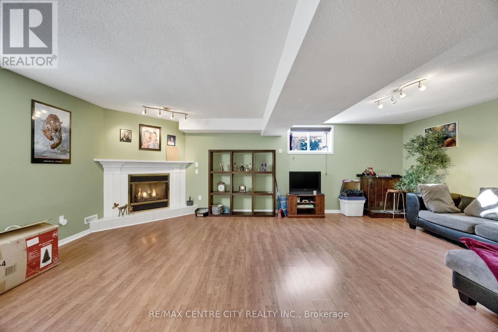 9 Gerald Crescent, London South, Ontario  N5Z 5A3 - Photo 33 - X12716160