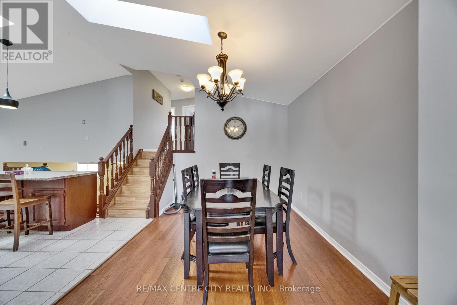 9 Gerald Crescent, London South, Ontario  N5Z 5A3 - Photo 9 - X12716160