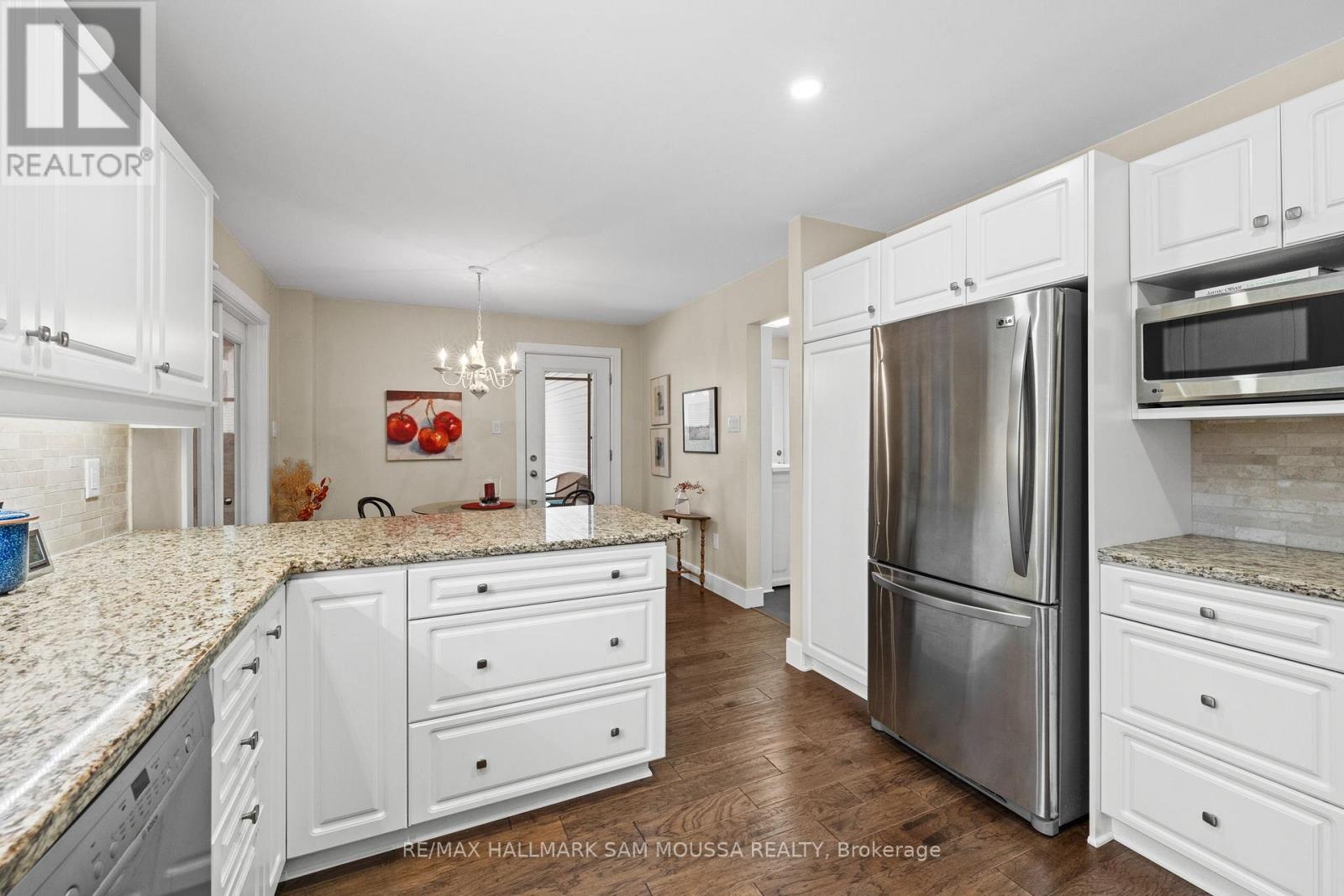 194 Robertlee Drive, Ottawa, Ontario  K0A 1L0 - Photo 13 - X12716192