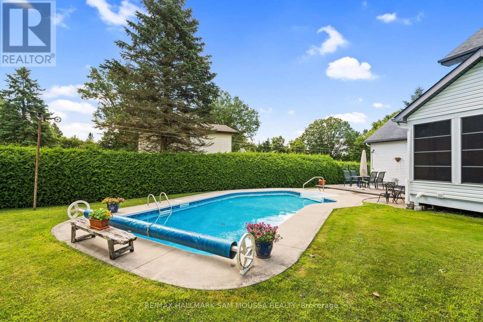 194 Robertlee Drive, Ottawa, Ontario  K0A 1L0 - Photo 36 - X12716192